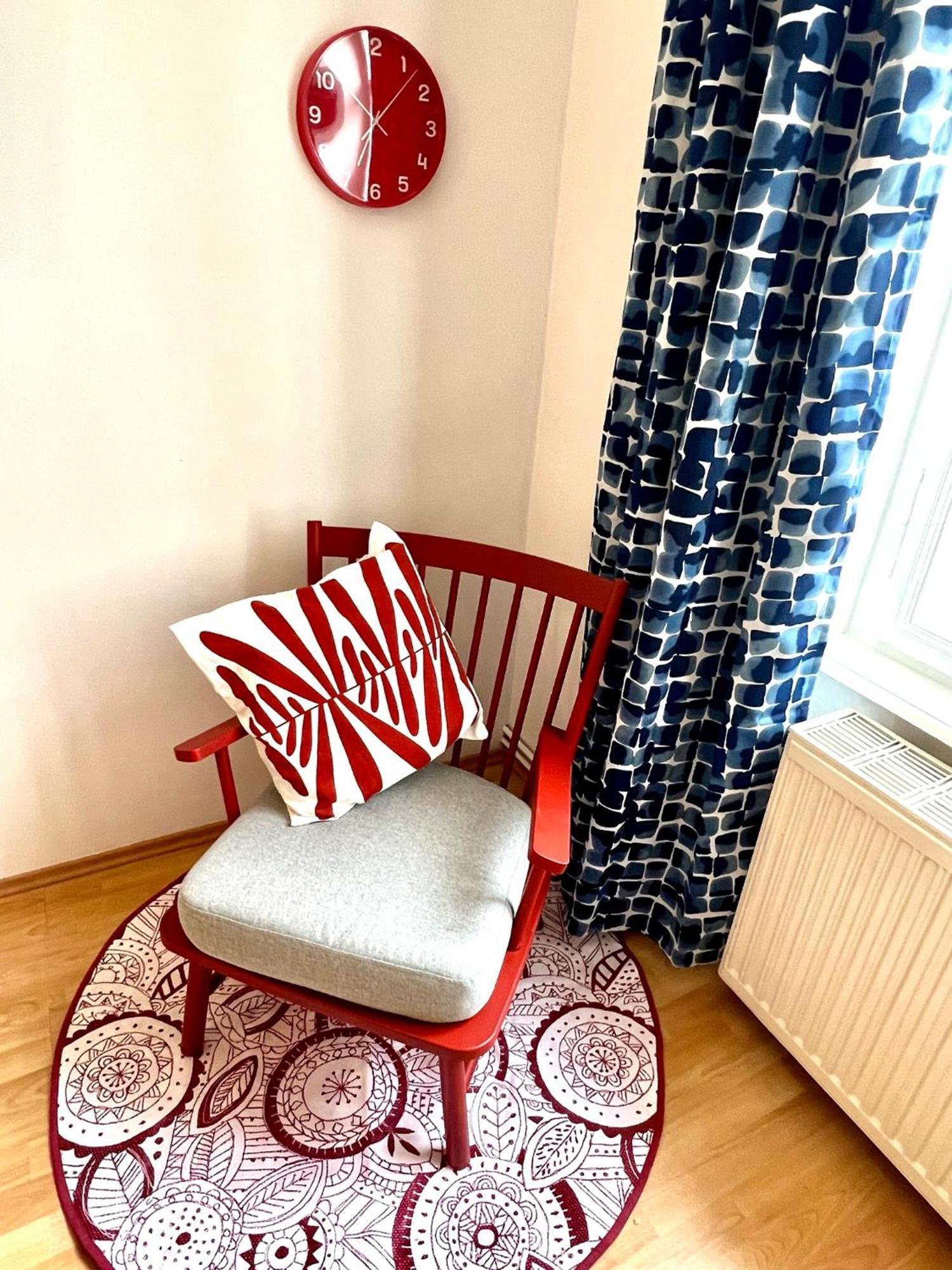Cozy City Retreat - By Nahuen Suites Graz Bagian luar foto