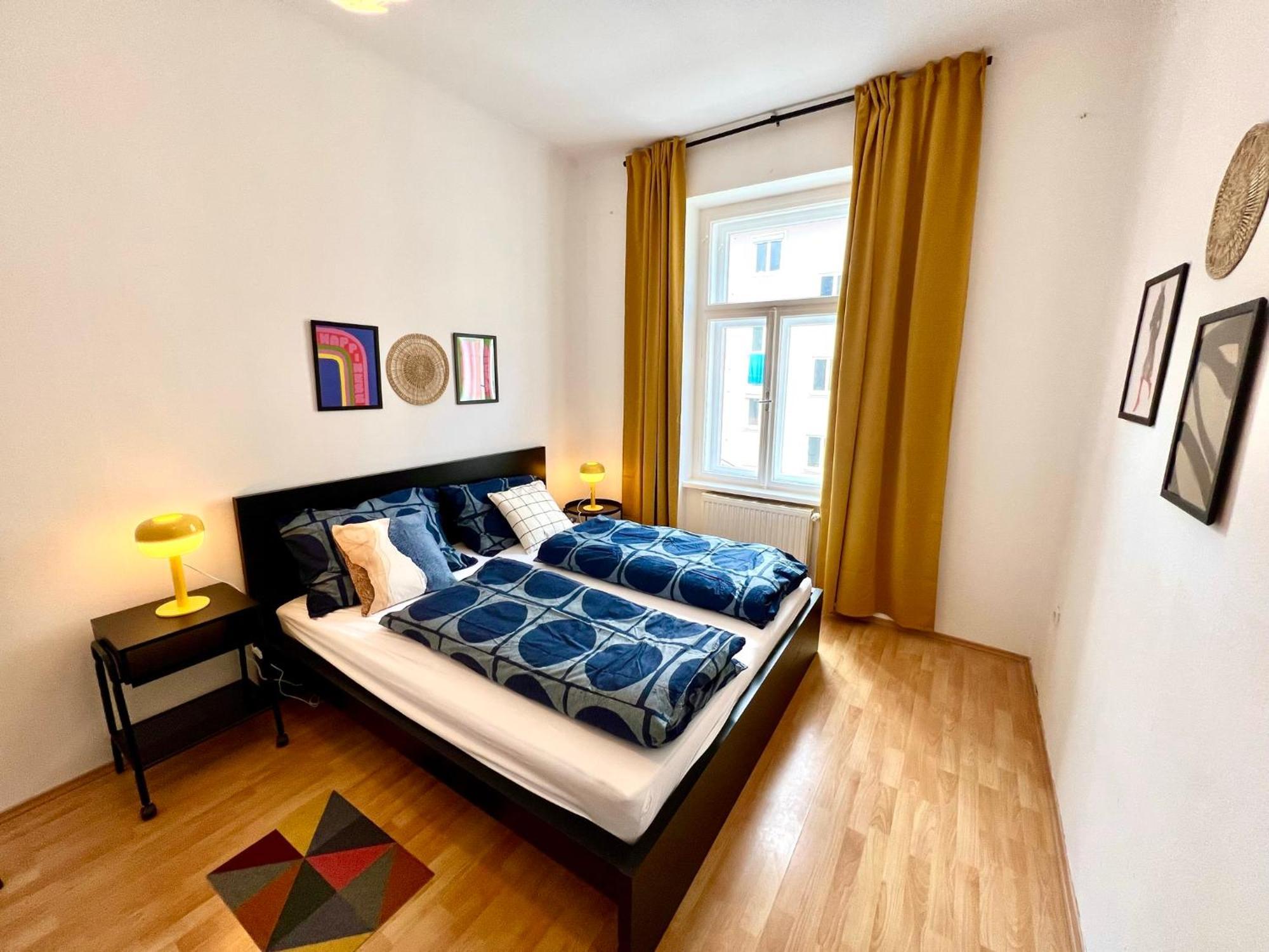 Cozy City Retreat - By Nahuen Suites Graz Bagian luar foto