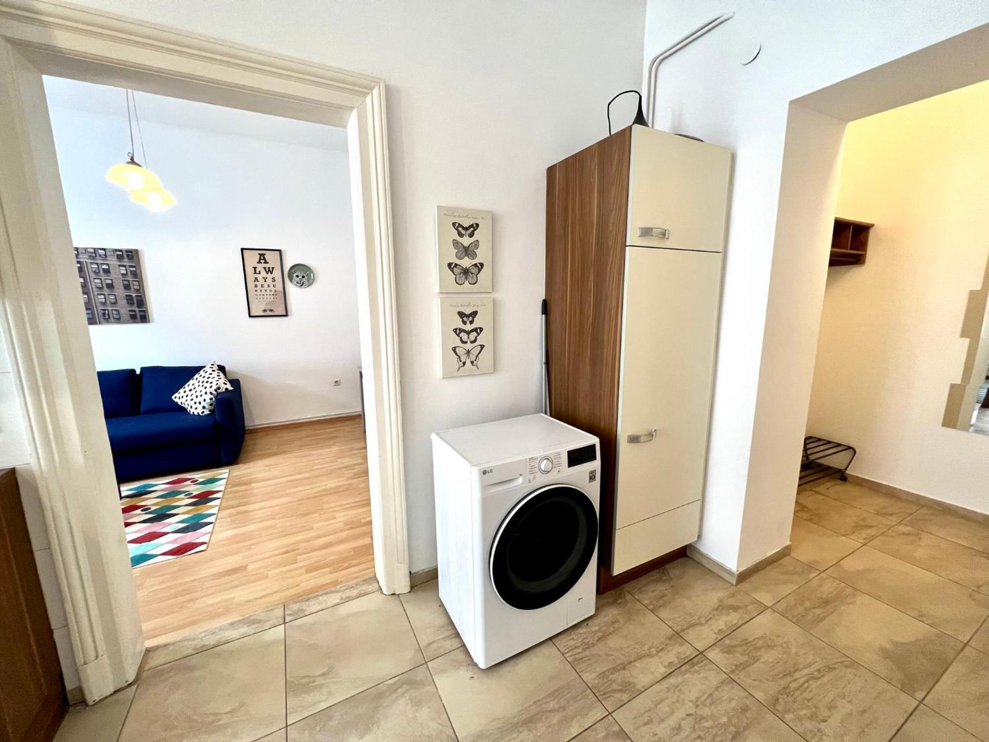 Cozy City Retreat - By Nahuen Suites Graz Bagian luar foto